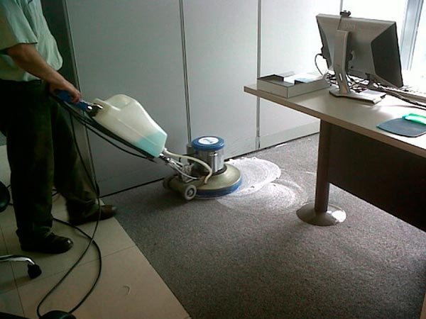 lavado de alfombra en surco